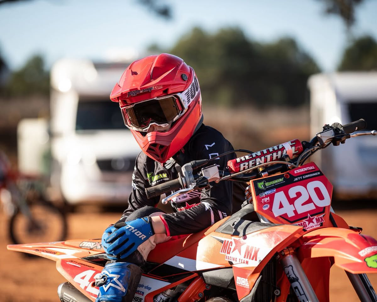 100% Armega Motocross Goggles - Lightsaber